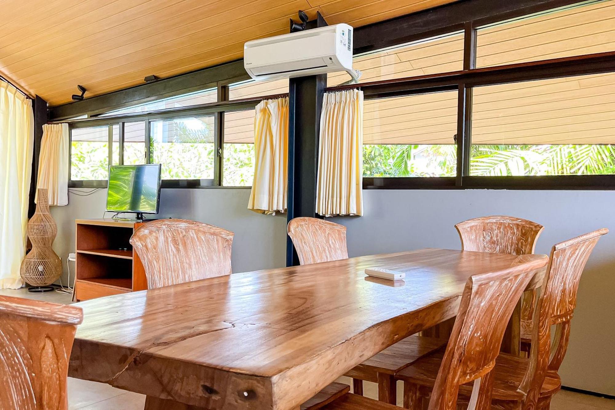 Villa Dancing Hana - 1 Bedroom With Sharing Pool Minimum 2 Nights Nusa Dua (Bali)